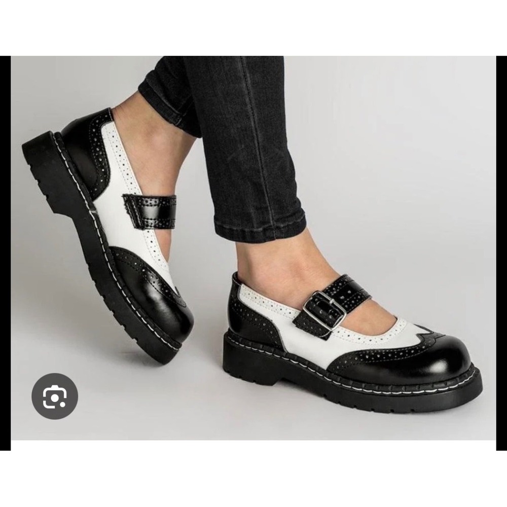T.U.K. Black White Wingtip Mary Jane Chunky Lug Sole Anarchy Shoes Womens 8
